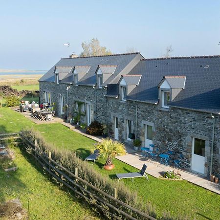 Le Bout Du Monde Bed & Breakfast Bricqueville-sur-Mer Екстериор снимка